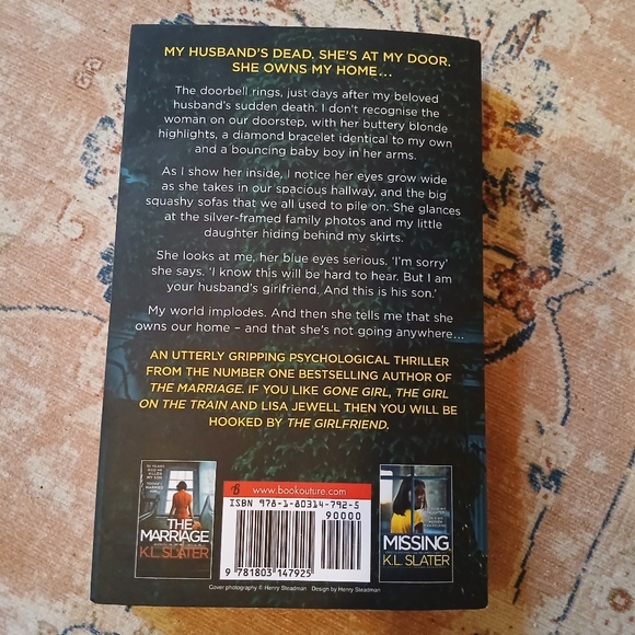 The Girlfriend by KL Slater - Picture 3 of 3